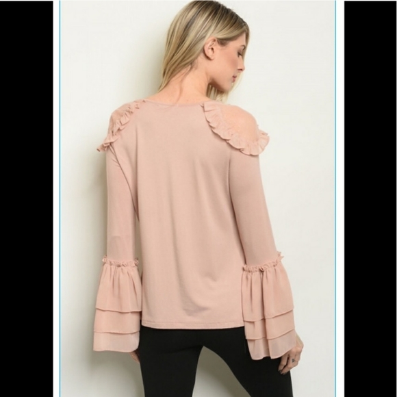 NWT Ina Pretty Blush Bell Sleeved Top S-M-L - Picture 3 of 7